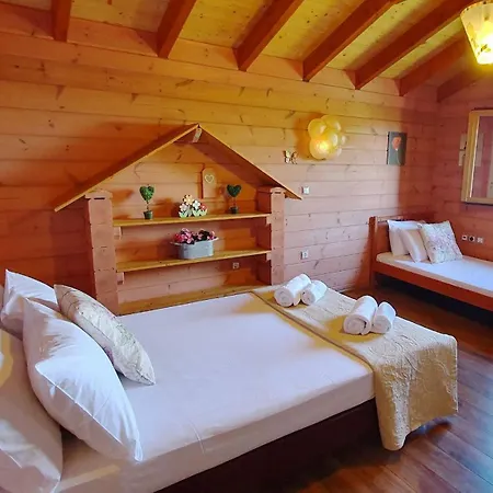 别墅 Luxury Wooden With Pool, The Nest 卡托克拉克阿纳
