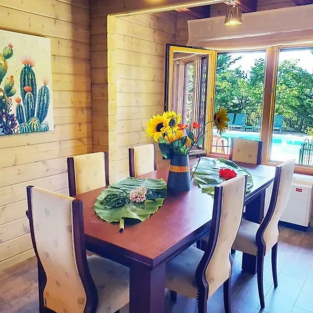 Villa Luxury Wooden With Pool, The Nest Kato Korakiana