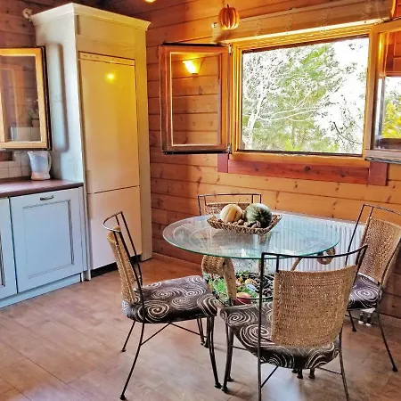 Villa Luxury Wooden With Pool, The Nest