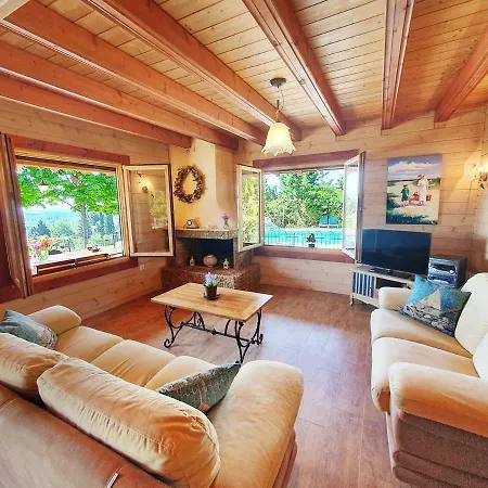 فيلة Luxury Wooden With Pool, The Nest *