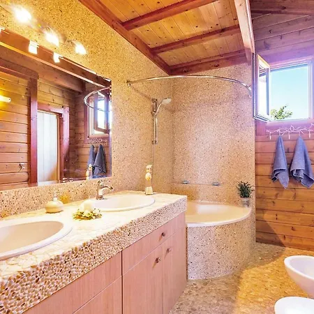Luxury Wooden With Pool, The Nest * Káto Korakiána