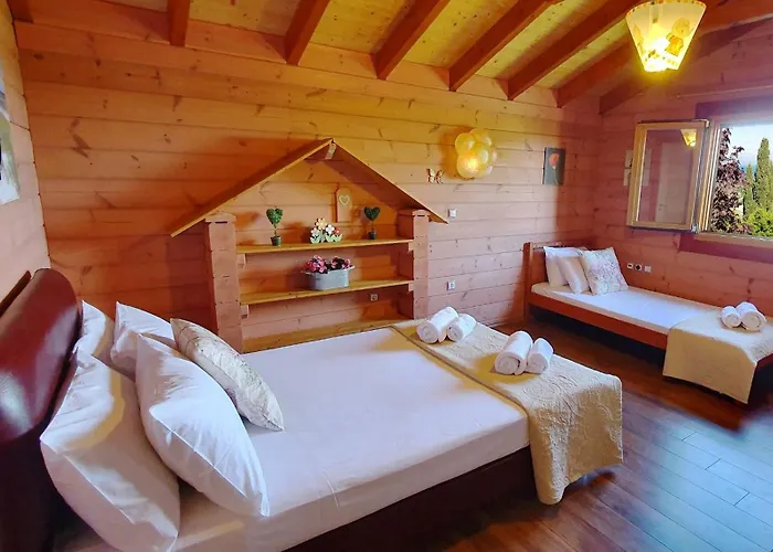 Luxury Wooden With Pool, The Nest 别墅 *