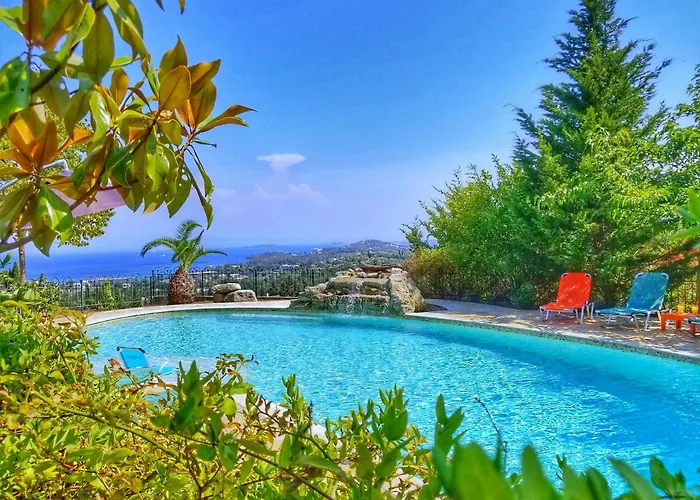 Luxury Wooden With Pool, The Nest