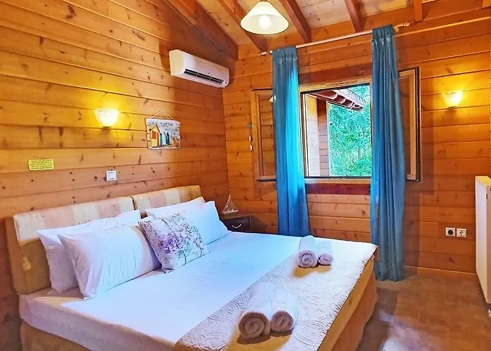 Luxury Wooden With Pool, The Nest 别墅